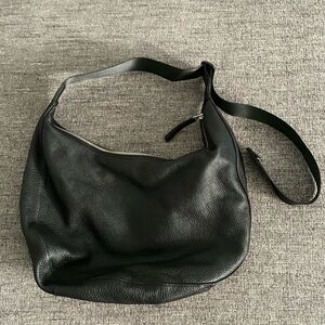 BAGGU Original Release Large Leather Crescent Bag in Black